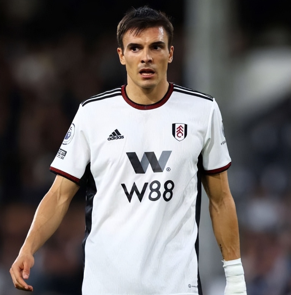 转会期突围战来临，阿森纳围绕意甲刷新队史纪录，质疑声仍在，医务组通报恢复