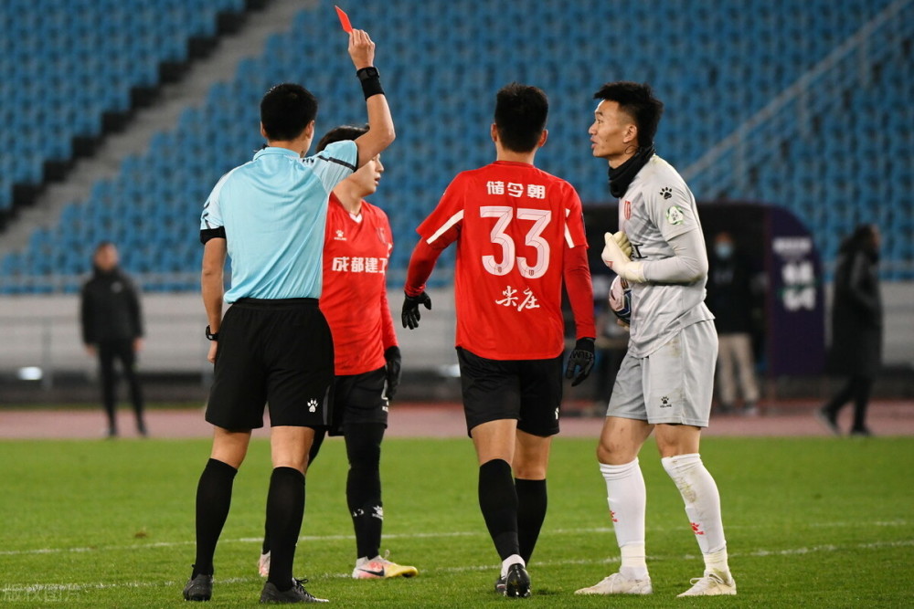 开云app-关于亚冠转会期走向成谜；华盛顿奇才再遭质疑；管理层满意；临场指挥获称赞的信息-开云app